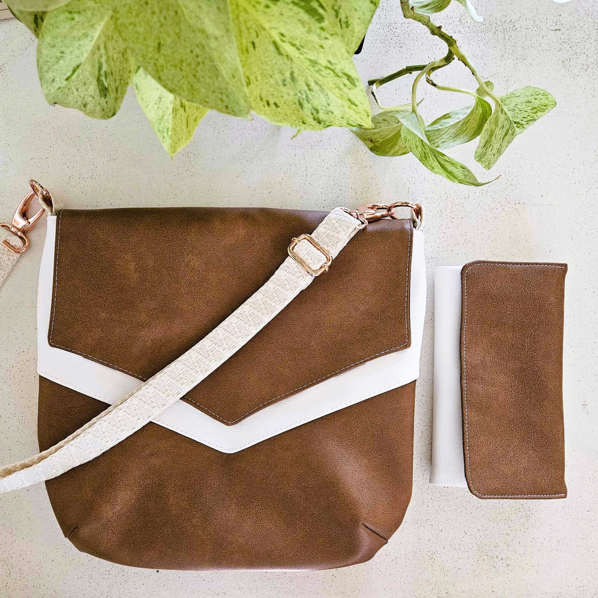 MODÈLE VAQUITA - Classique blanc et cognac