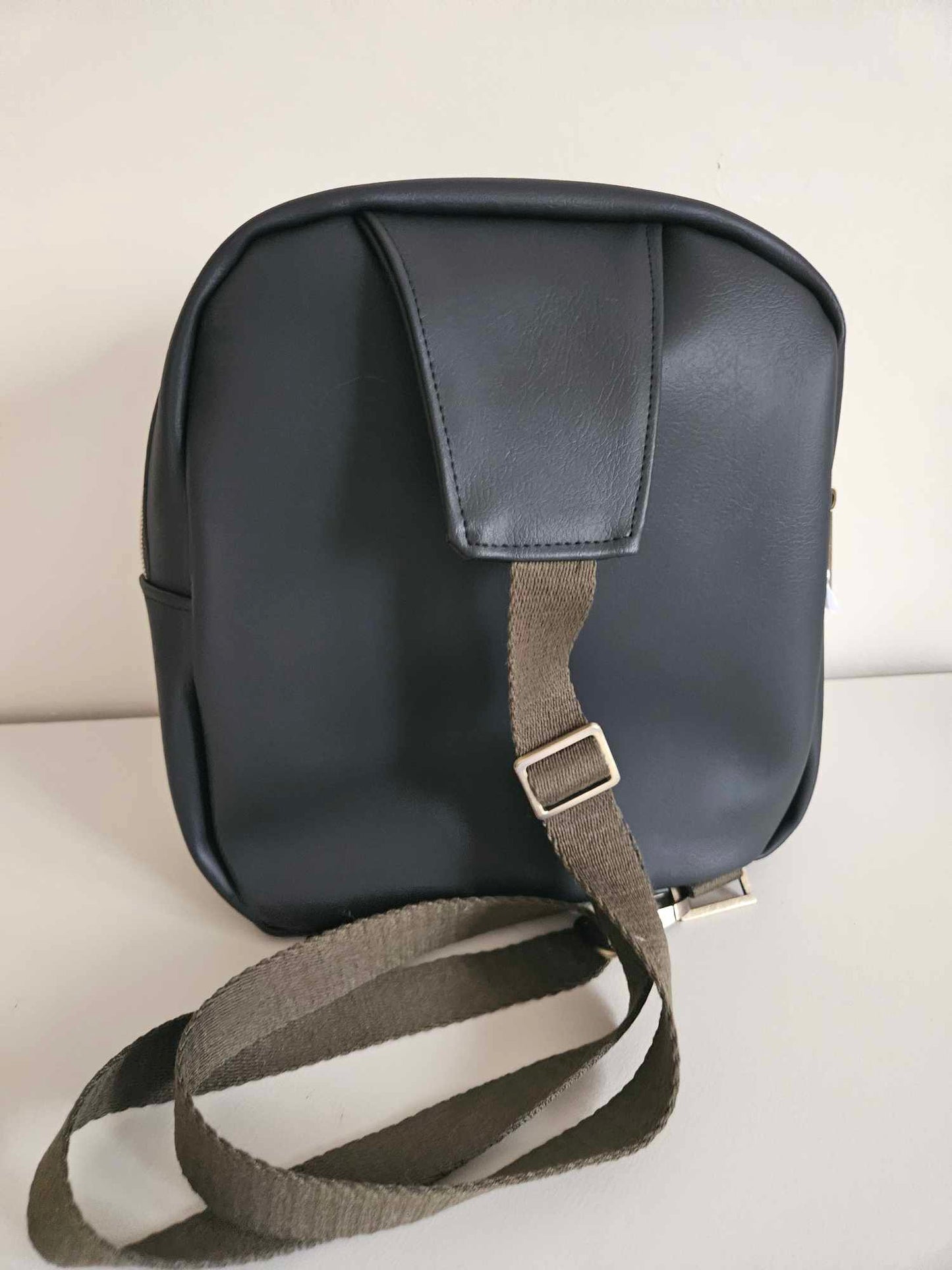 PIGRO - Sling bag - Champignons