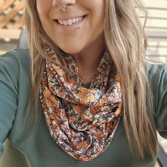 Prêt à partir - Foulard infini fleurs orangées