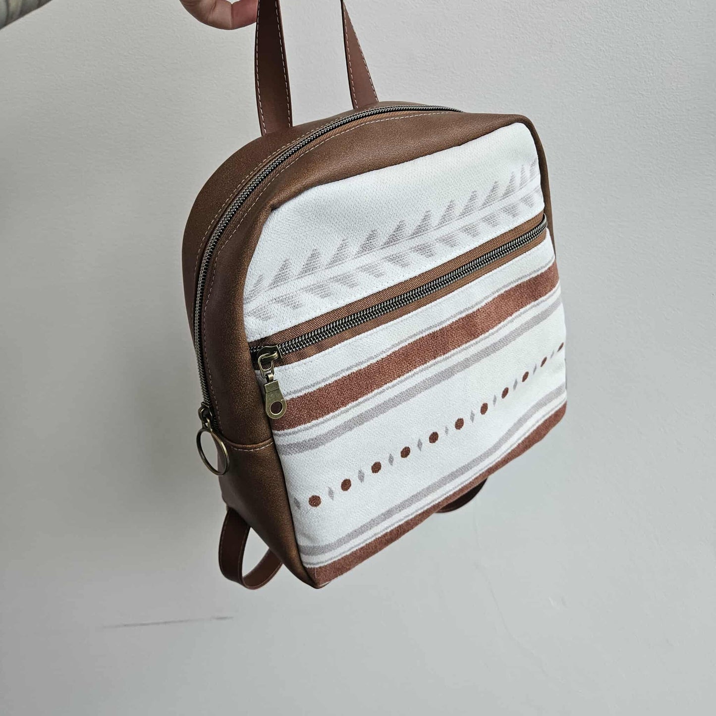 Sac à dos petit format - Boho blanc et cognac