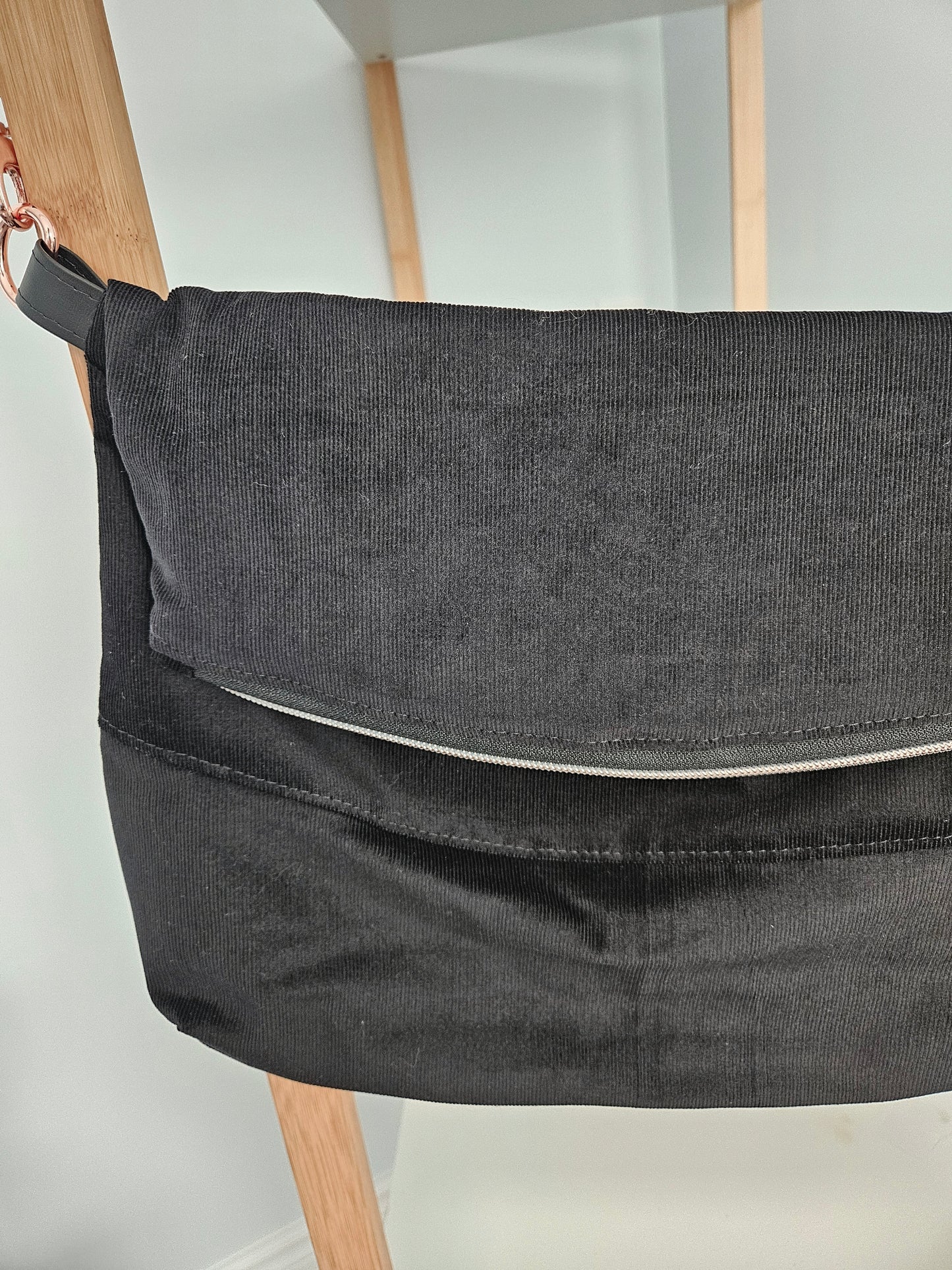 Prêt à partir - INDRI - Classique corduroy noir et rose gold