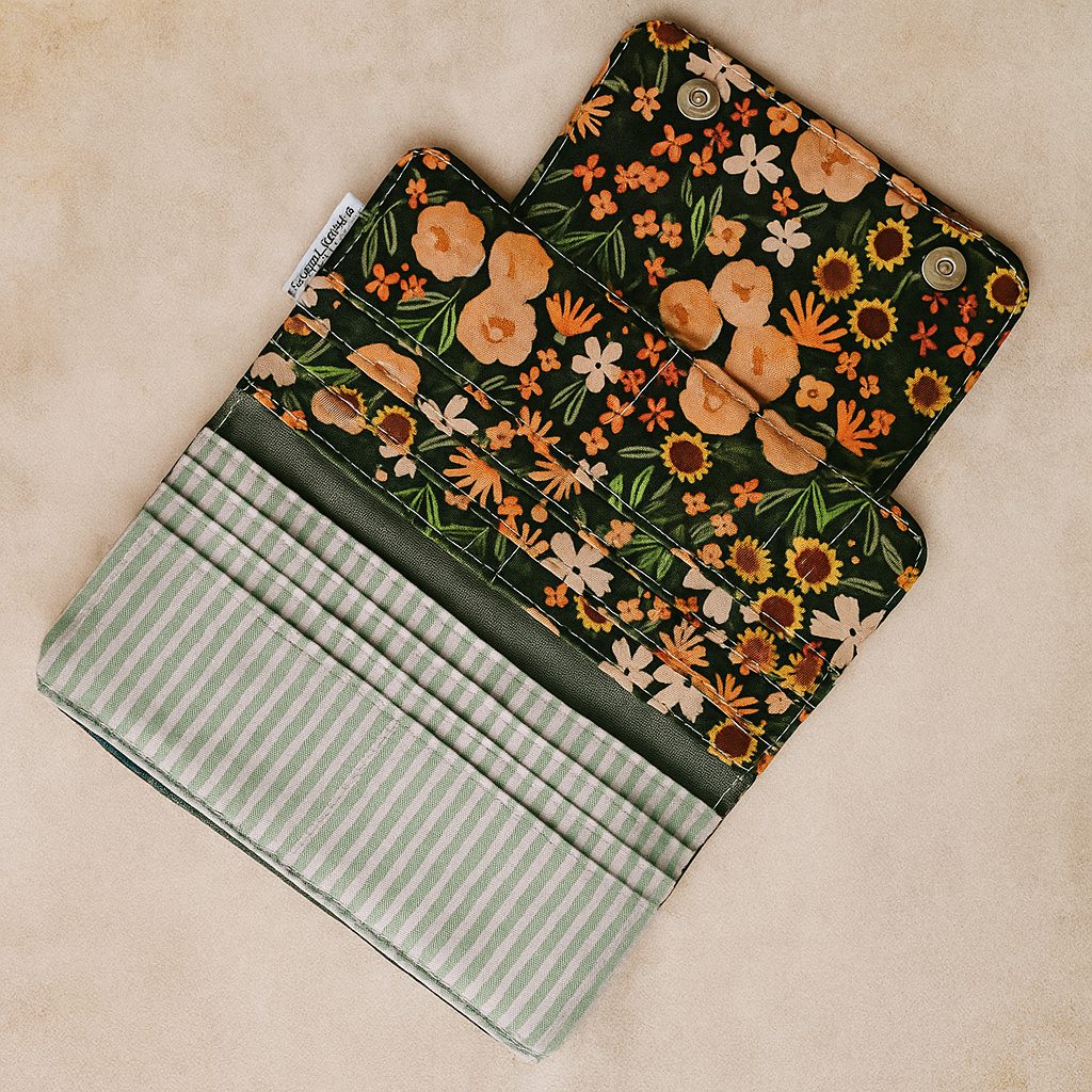 Portefeuille compact - 12 espaces - tournesols sur forêt