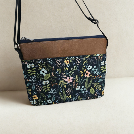 Eyra - Fleuris sur marine