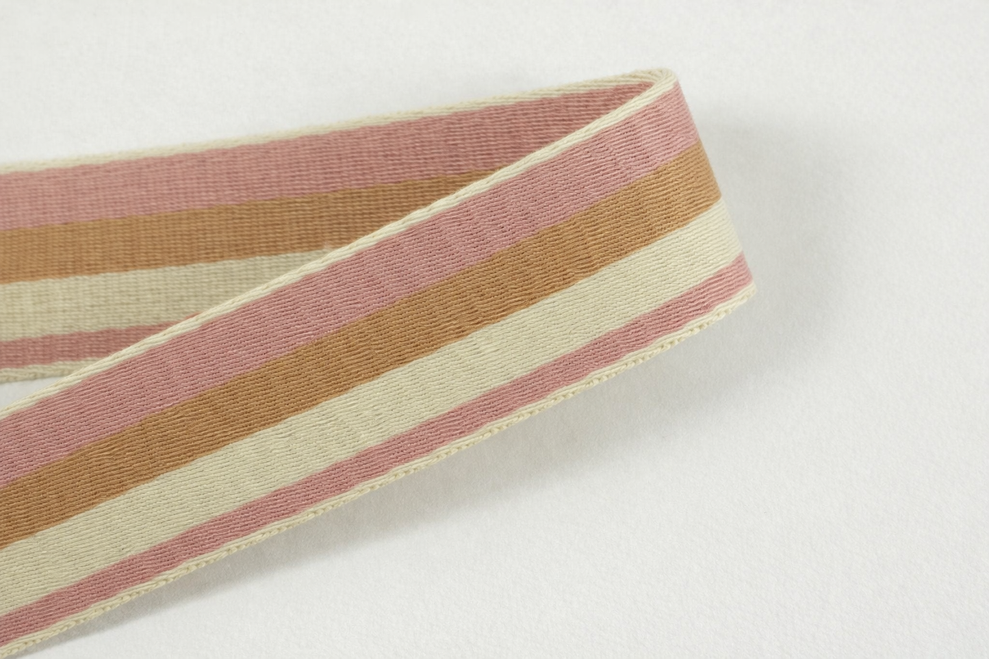 Nouveau modèle - Alopex - Kaki et cognac