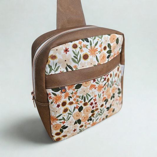 PIGRO - Sling bag - Fleuri sur blanc