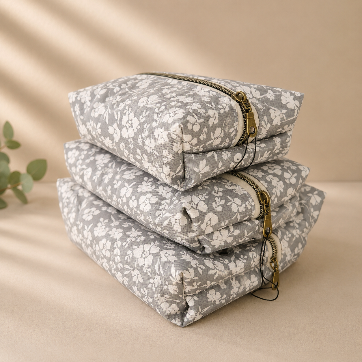 Trousse - Fleurs sur sauge