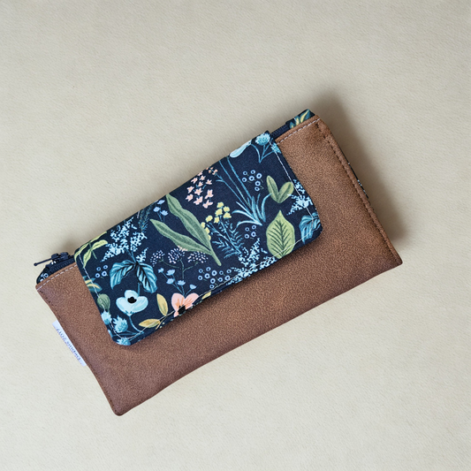 Portefeuille compact - 12 espaces - Fleurs sur marine